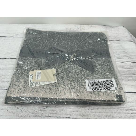 Barefoot Dreams CozyChic Lite Confetti Scarf Smokey Green Gray One Size NWT - Picture 2 of 4